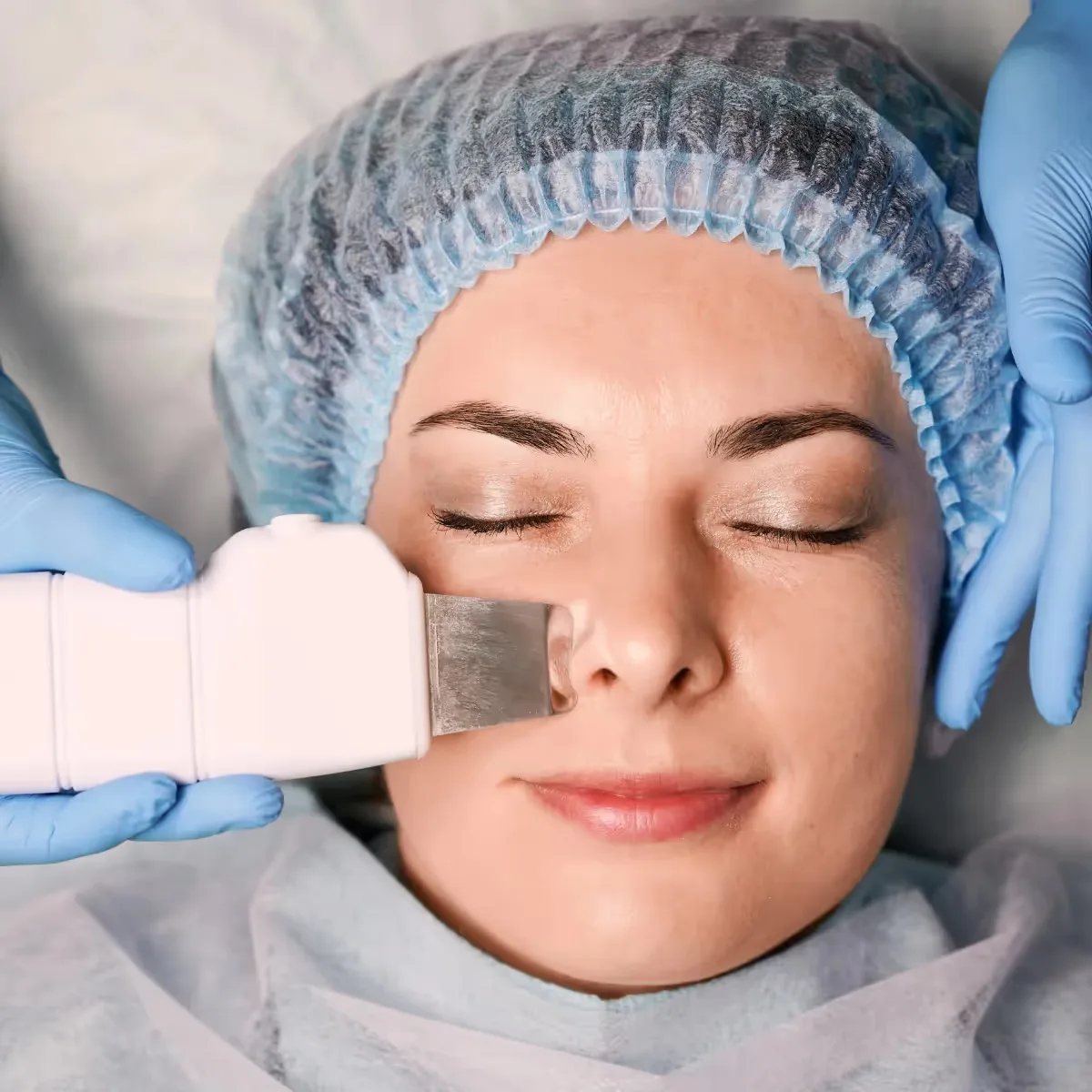 Featured image: How To Get Rid Of Fine Lines On The Face And Under The Eyes?