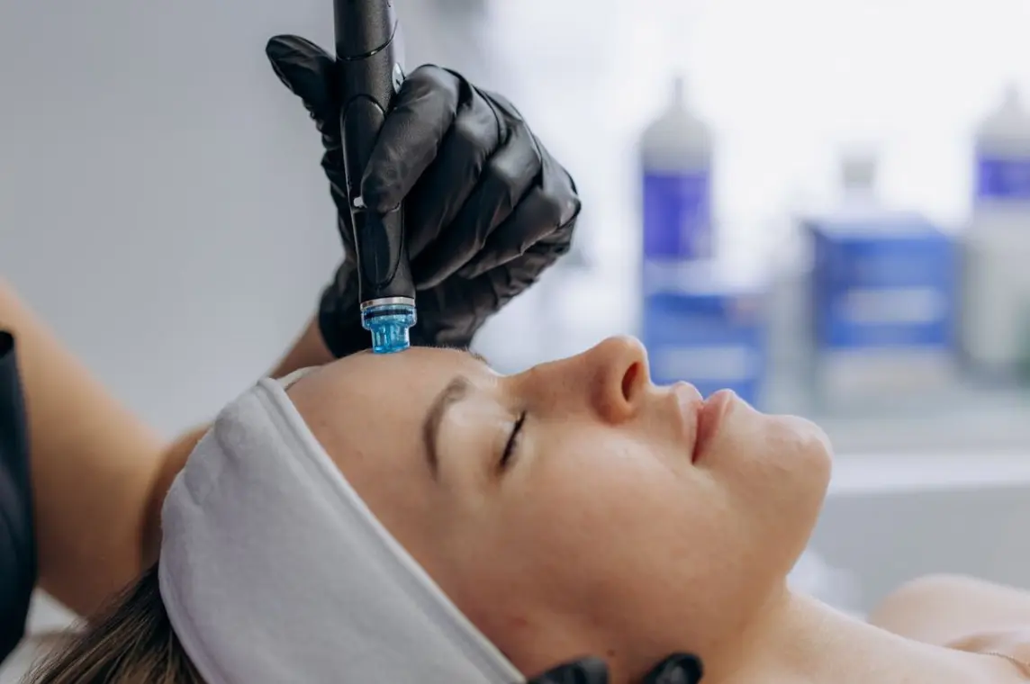 Featured image: HydraFacial in Gurgaon: Everything You Need to Know Before Booking