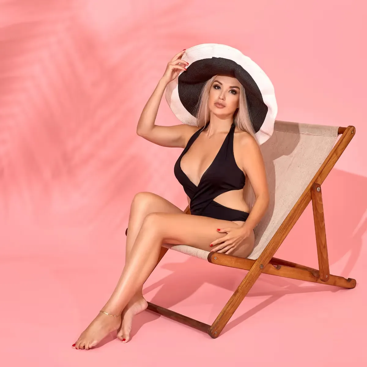 Featured image: Tan removal treatment cost in India