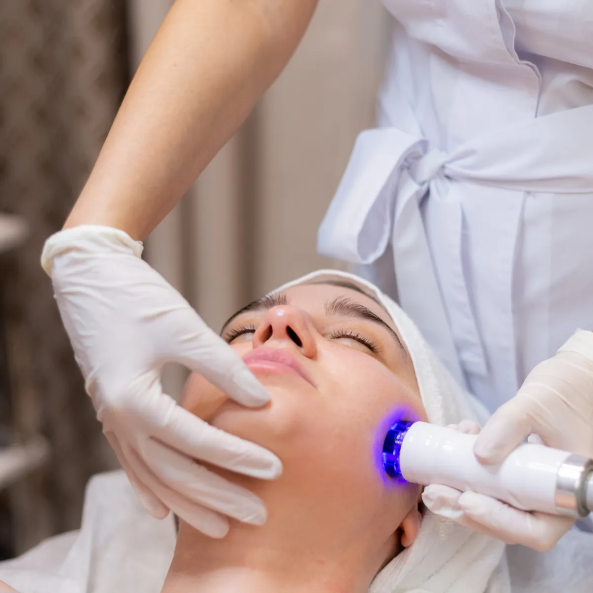 Featured image: Why should you get LHR from UnCover clinics?