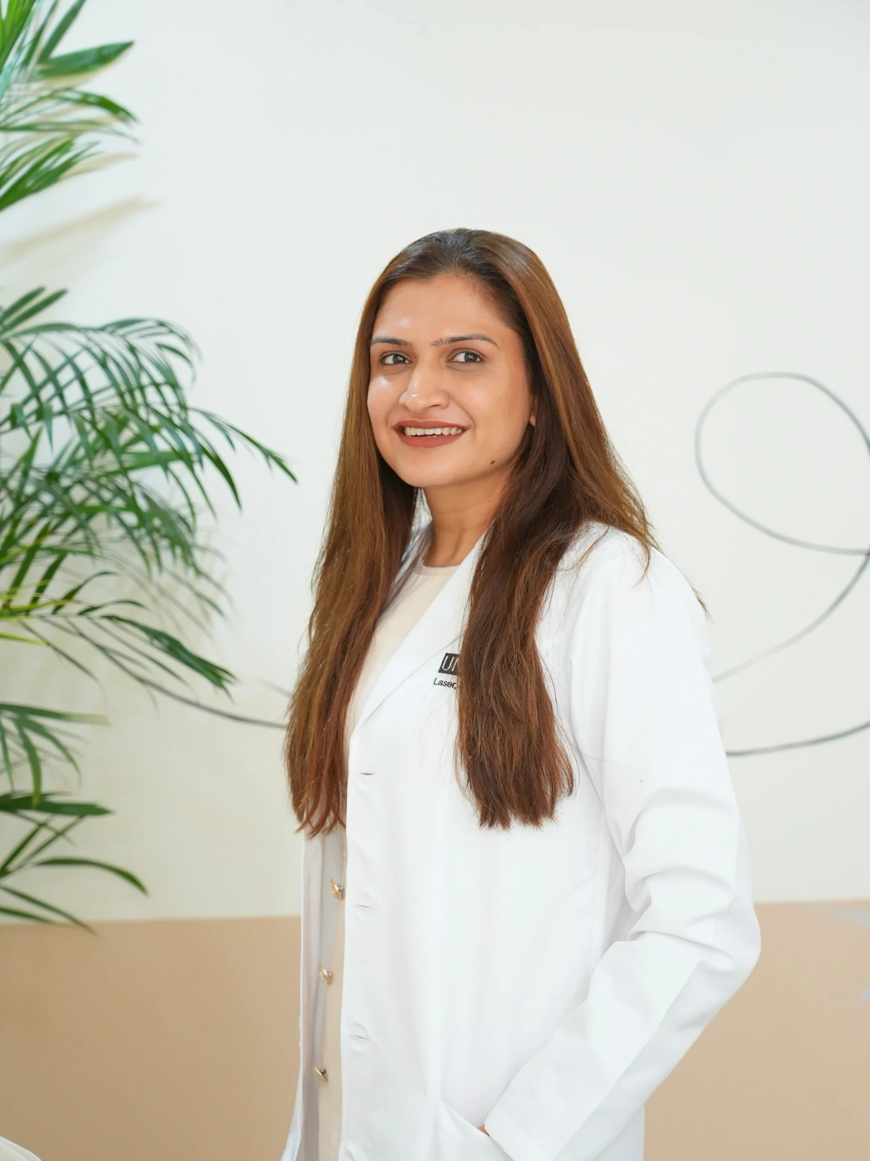 Dr. Isha Narang, dermatologist for laser hair removal in Gurgaon
